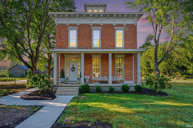 13546 Brick Road, Granger, IN 46530