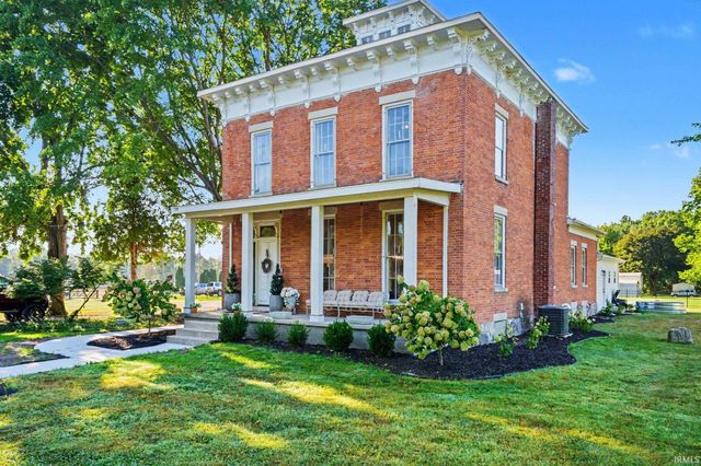 13546 Brick Road, Granger, IN 46530