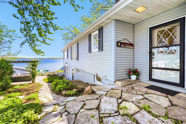 319 Lake Street S, Forest Lake, MN 55025