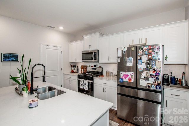 126 North Hill Lane, Troutman, NC 28166