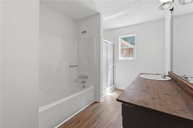 12 Park Avenue E, Dallas, GA 30157
