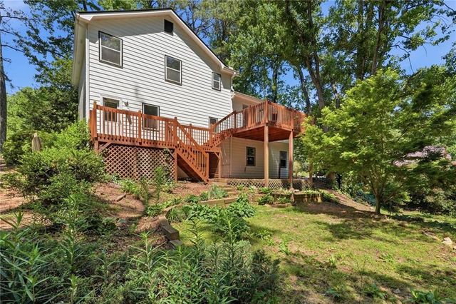 12 Park Avenue E, Dallas, GA 30157