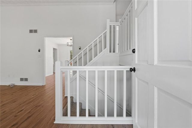12 Park Avenue E, Dallas, GA 30157