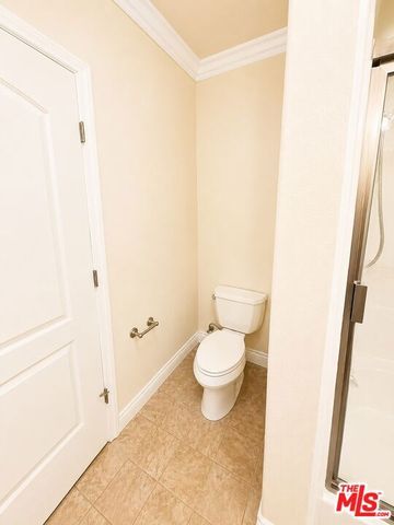 1101 East Avenue 105, Burbank, CA 91504