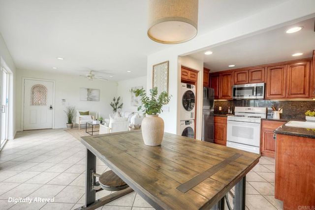 1640 S Pacific Street 8, Oceanside, CA 92054