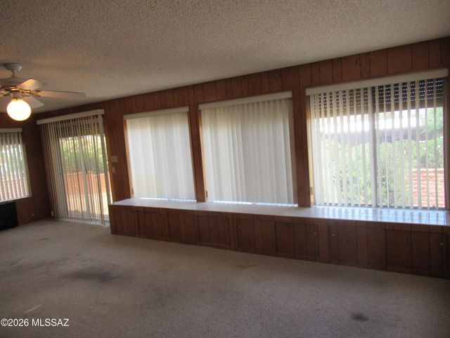 2095 S San Ray, Green Valley, AZ 85614