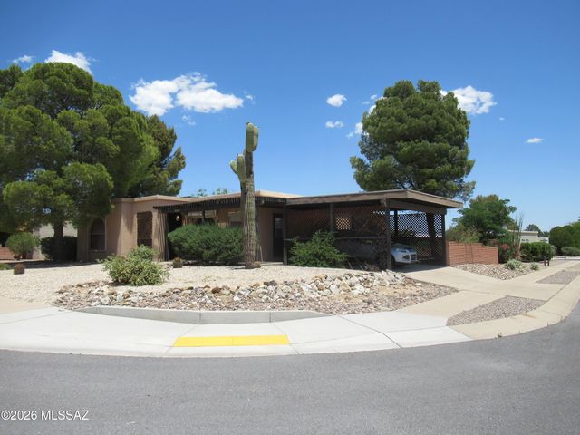 2095 S San Ray, Green Valley, AZ 85614