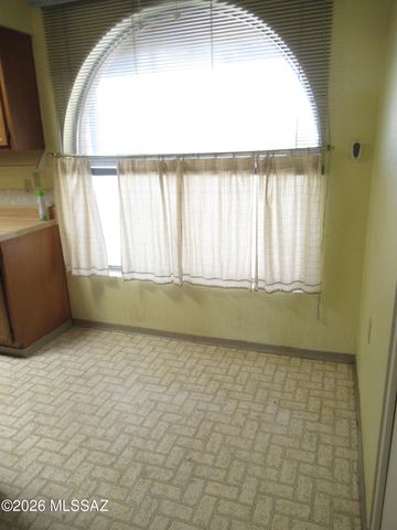 2095 S San Ray, Green Valley, AZ 85614