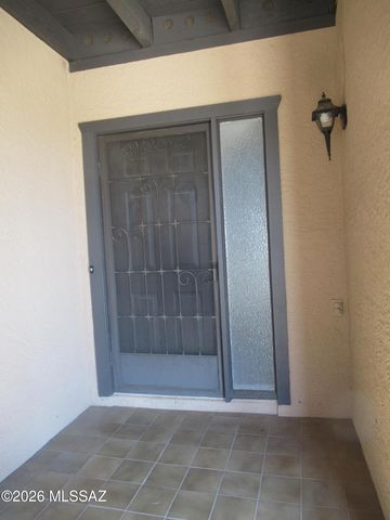 2095 S San Ray, Green Valley, AZ 85614