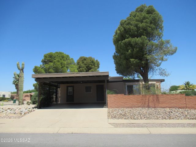 2095 S San Ray, Green Valley, AZ 85614