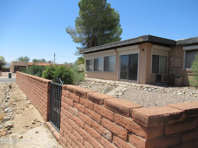 2095 S San Ray, Green Valley, AZ 85614