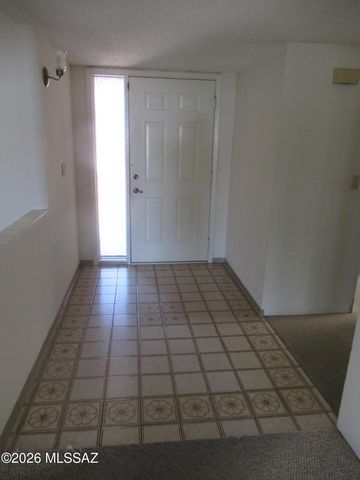 2095 S San Ray, Green Valley, AZ 85614