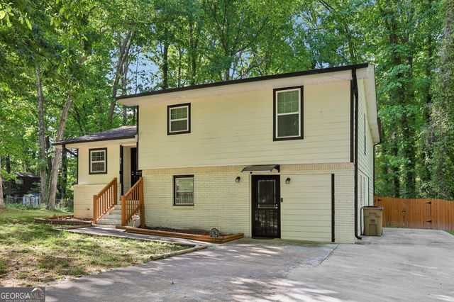 762 Maple Drive, Riverdale, GA 30274
