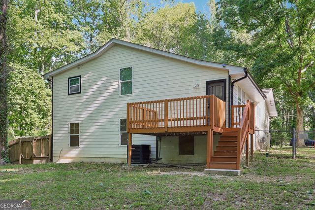 762 Maple Drive, Riverdale, GA 30274