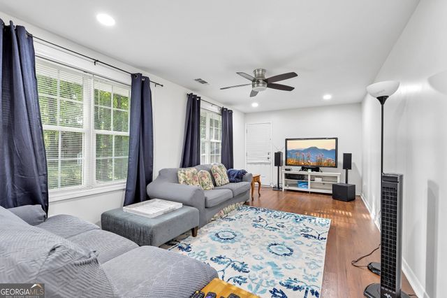 762 Maple Drive, Riverdale, GA 30274