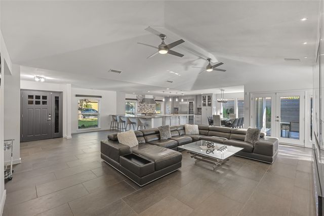6802 Duffield Drive, Dallas, TX 75248
