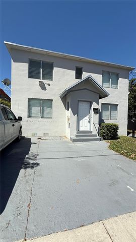 534 SW 6th Ct 1, Miami, FL 33130