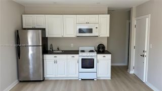 534 SW 6th Ct 1, Miami, FL 33130
