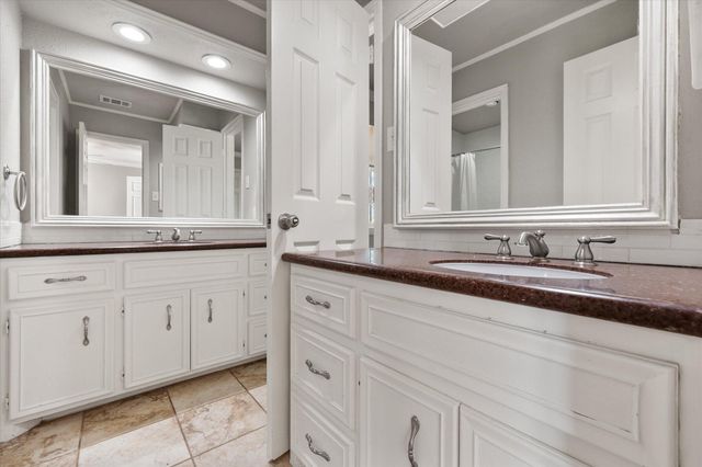 5101 2nd Street, Lubbock, TX 79416