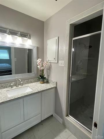 5100 16th Street, Mcallen, TX 78504