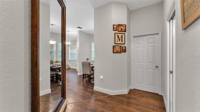 1345 LONGOAK DR DRIVE N, Lakeland, FL 33811