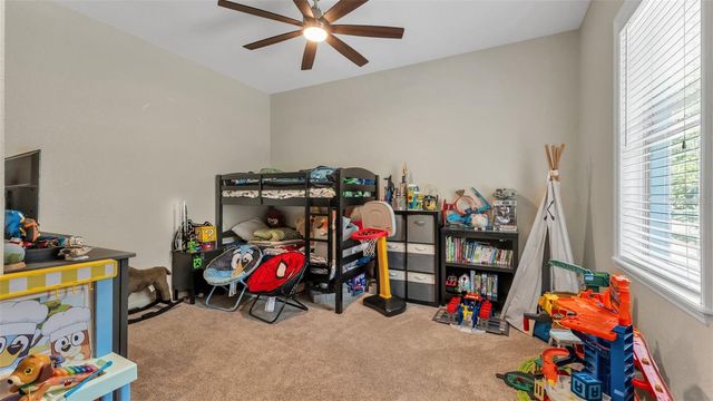 1345 LONGOAK DR DRIVE N, Lakeland, FL 33811