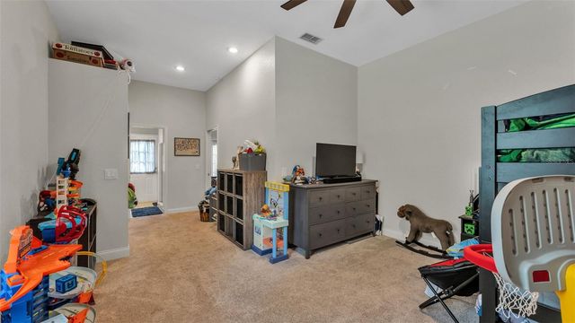 1345 LONGOAK DR DRIVE N, Lakeland, FL 33811