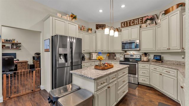 1345 LONGOAK DR DRIVE N, Lakeland, FL 33811