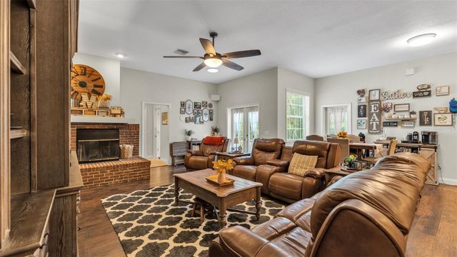 1345 LONGOAK DR DRIVE N, Lakeland, FL 33811