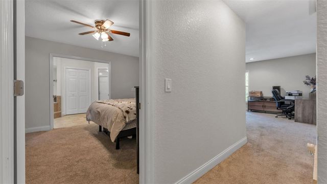 1345 LONGOAK DR DRIVE N, Lakeland, FL 33811