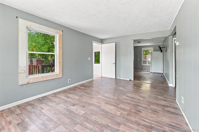 26 Weitz Road, Hopewell Junction, NY 12533