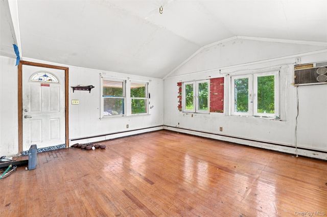 26 Weitz Road, Hopewell Junction, NY 12533