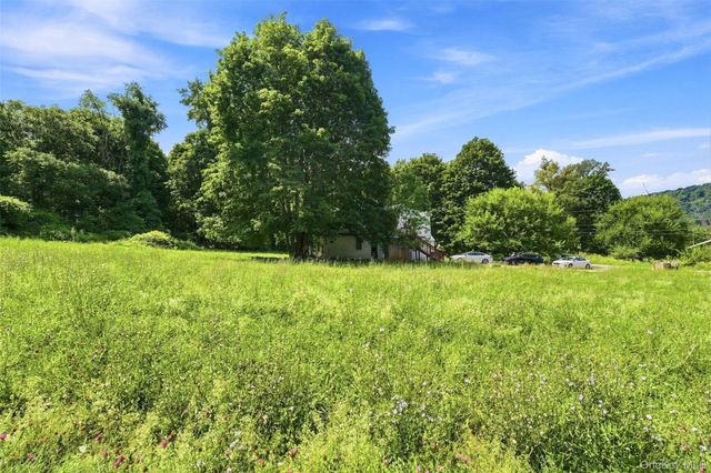 26 Weitz Road, Hopewell Junction, NY 12533