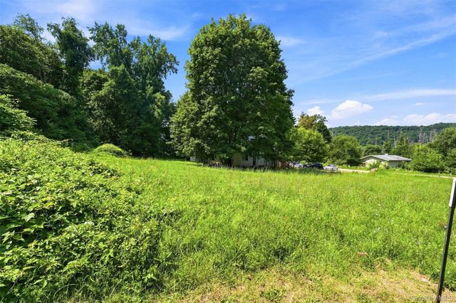 26 Weitz Road, Hopewell Junction, NY 12533