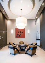 2525 SW 3 AV 1106, Miami, FL 33129