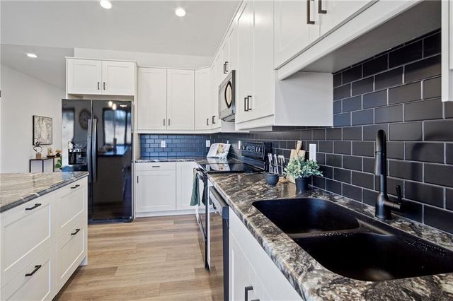 3355 Iris Drive, Eau Claire, WI 54703