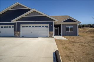 3355 Iris Drive, Eau Claire, WI 54703