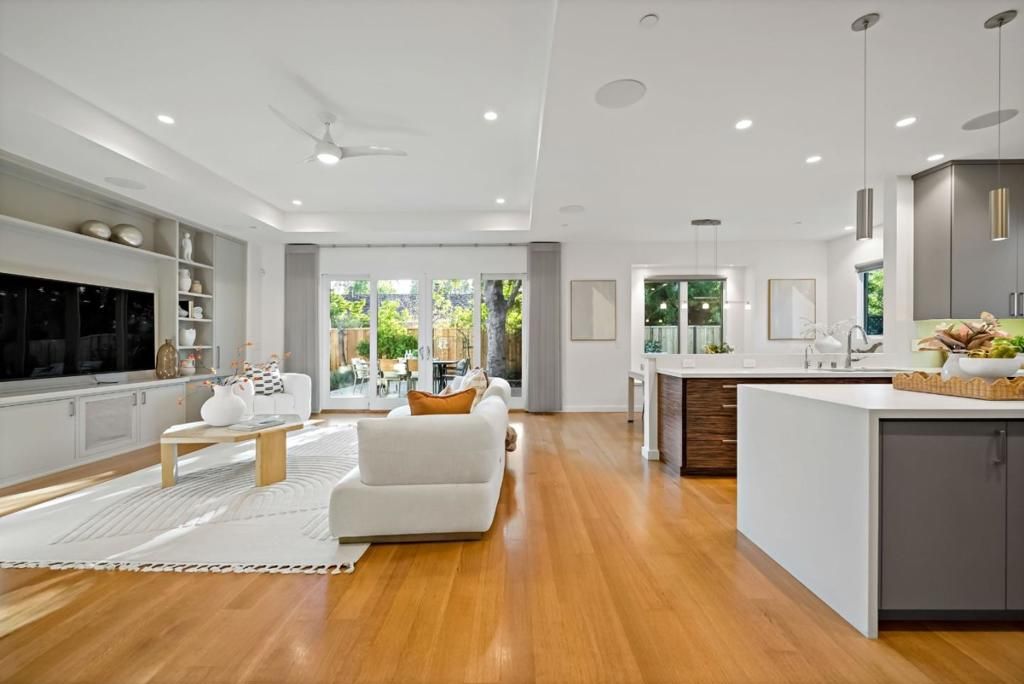 Image 17 of property listing at 1534 Wessex Avenue, Los Altos, CA 94024