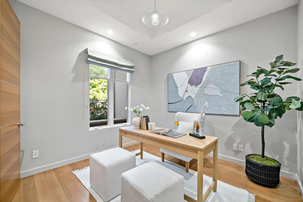 Image 24 of property listing at 1534 Wessex Avenue, Los Altos, CA 94024