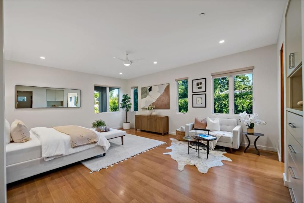 Image 26 of property listing at 1534 Wessex Avenue, Los Altos, CA 94024