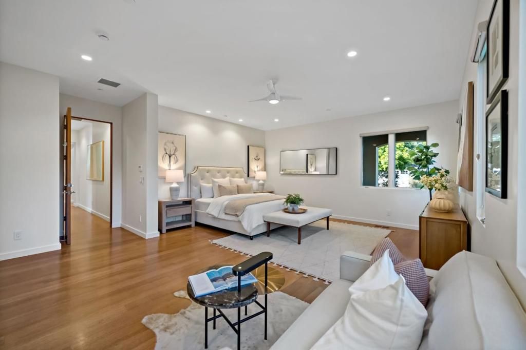Image 27 of property listing at 1534 Wessex Avenue, Los Altos, CA 94024