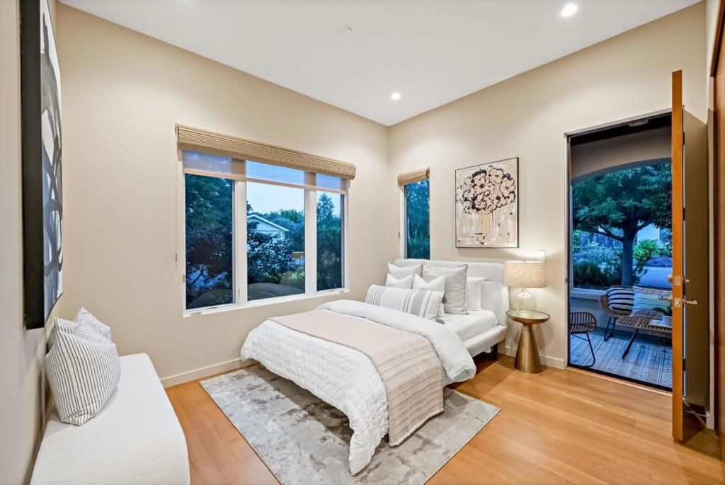 Image 40 of property listing at 1534 Wessex Avenue, Los Altos, CA 94024