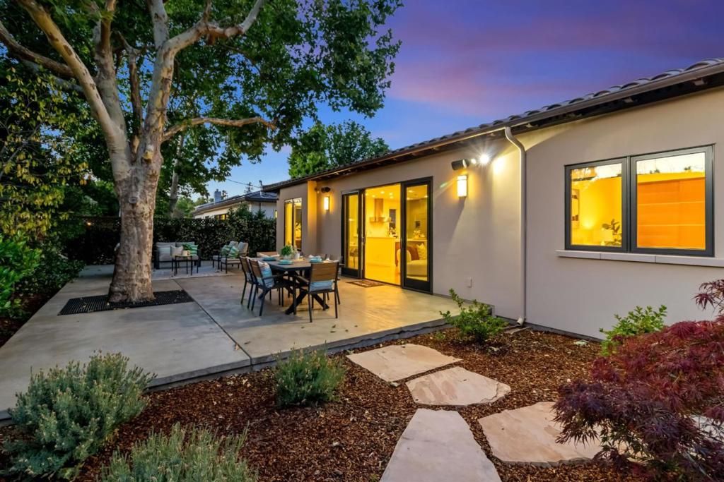 Image 46 of property listing at 1534 Wessex Avenue, Los Altos, CA 94024