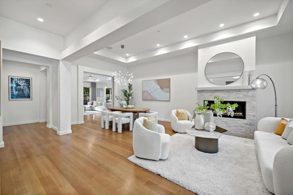 Image 8 of property listing at 1534 Wessex Avenue, Los Altos, CA 94024