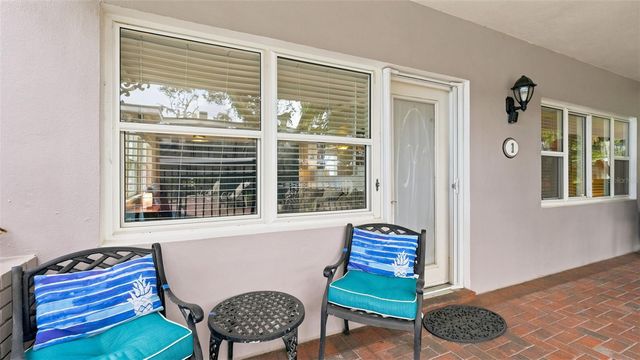 1101 VICTORIA DRIVE 1, Dunedin, FL 34698