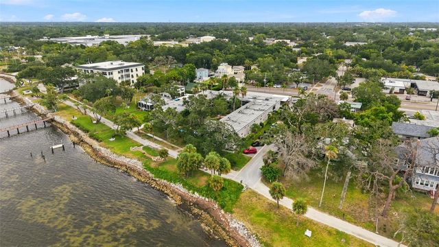 1101 VICTORIA DRIVE 1, Dunedin, FL 34698
