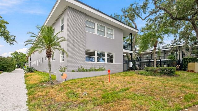 1101 VICTORIA DRIVE 1, Dunedin, FL 34698