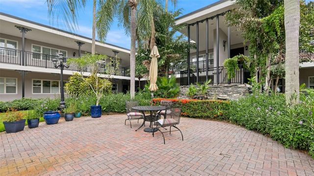1101 VICTORIA DRIVE 1, Dunedin, FL 34698
