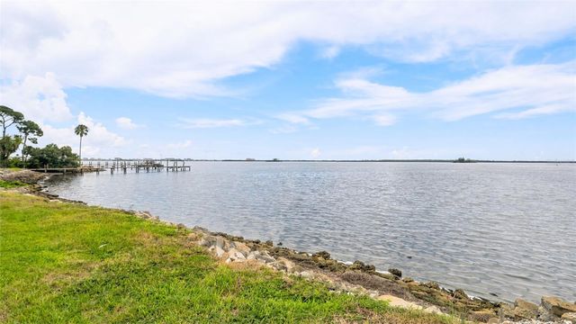 1101 VICTORIA DRIVE 1, Dunedin, FL 34698