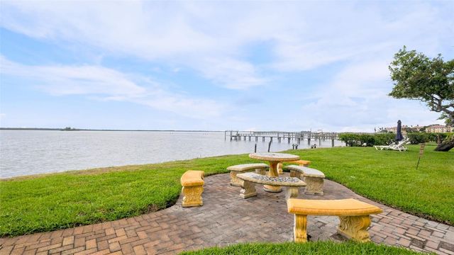 1101 VICTORIA DRIVE 1, Dunedin, FL 34698